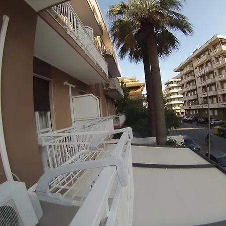 Hotel Jole 2*