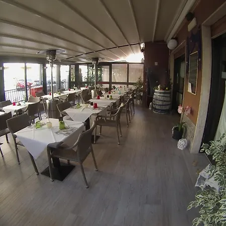 Jole Hotel Marina dʼAndora